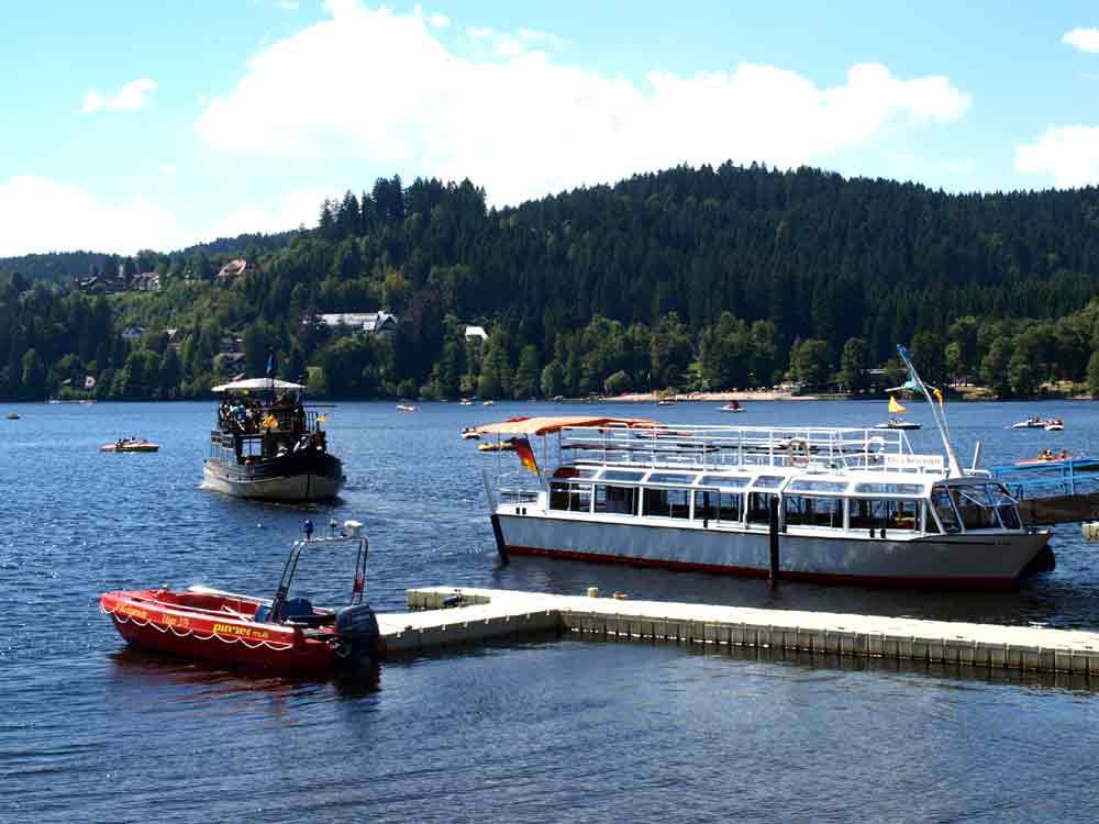 Imbarcazioni nelle Titisee