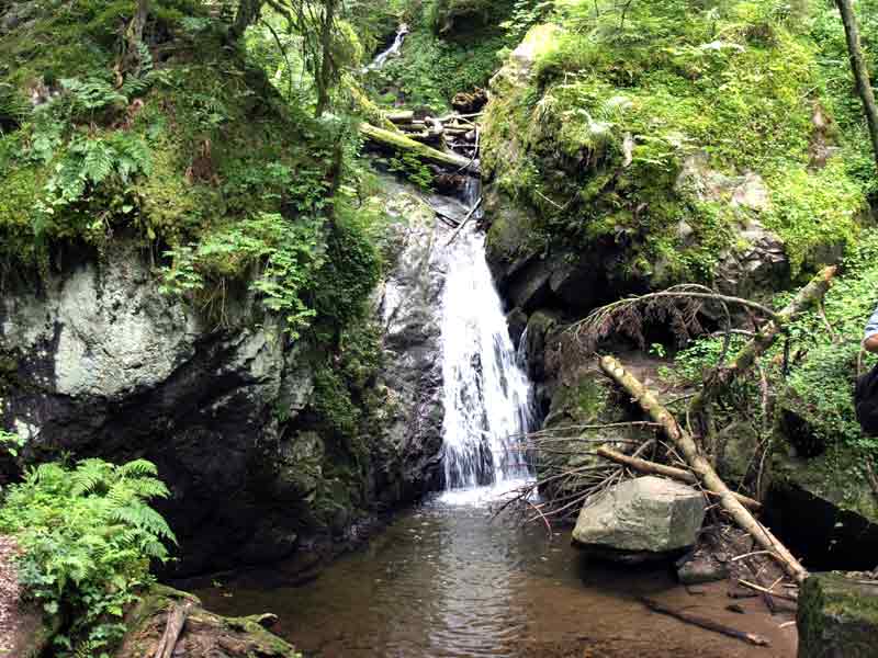 Lotenbach cascata vicino alla Schattenmühle