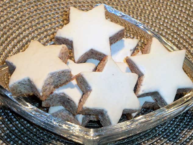 Cinnamon Stars